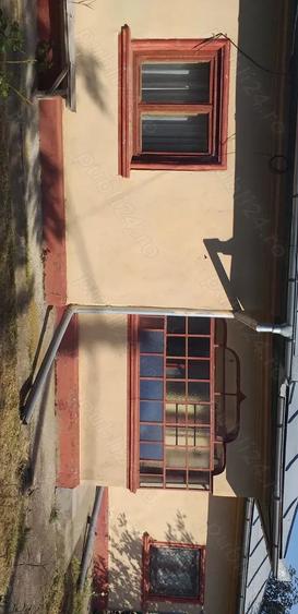 Casă cu 5 camere în Rădulești