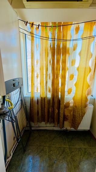 Apartament cu 2 camere decomandat în