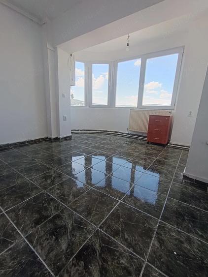 Apartament cu 2 camere decomandat în Mărăști