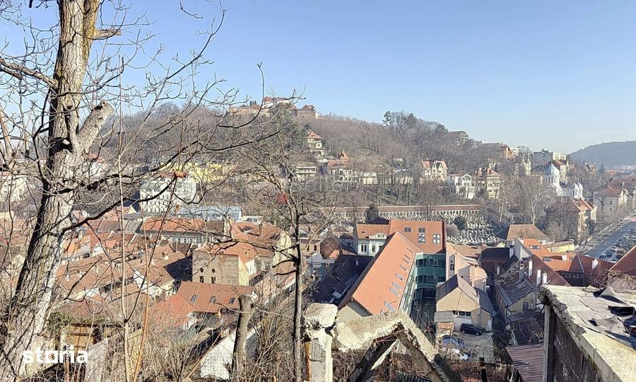Teren de 729 mp, în Centrul Istoric