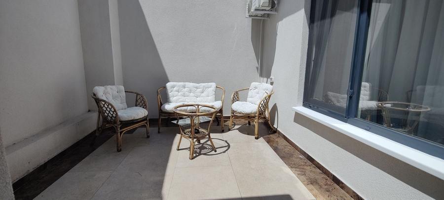 Apartament cu 2 camere decomandat în 13 Septembrie