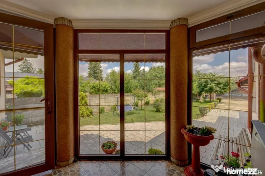 Casă cu 7 camere cu Teren 750 Mp în Afumați