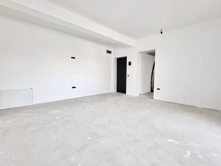 Apartament cu 3 camere decomandat în Dumbrăvița