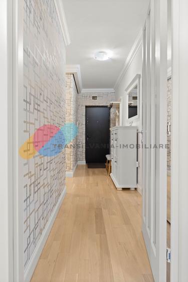 Apartament cu 2 camere decomandat, mobilat în Semicentral