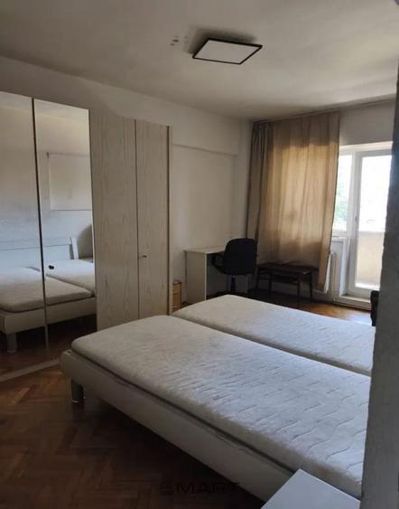 Apartament cu 2 camere decomandat în Mihai Viteazul