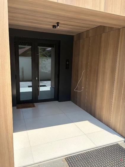 Apartament cu 3 camere decomandat în 13 Septembrie