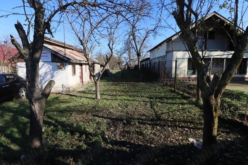 Teren de 2585 mp, în Dimieni
