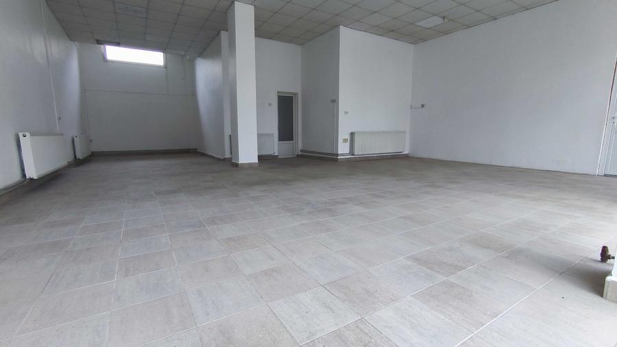 Spațiu comercial, de 200 mp, în Exterior Vest