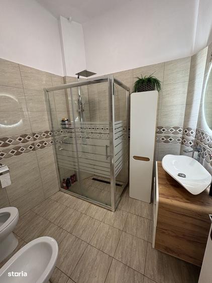 Apartament cu 4 camere în Central