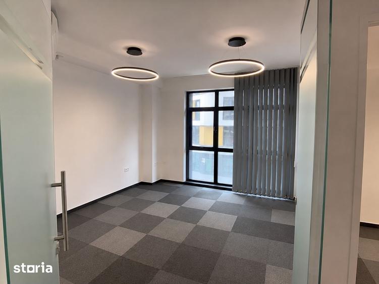 Spațiu comercial, de 100 mp, în Obor