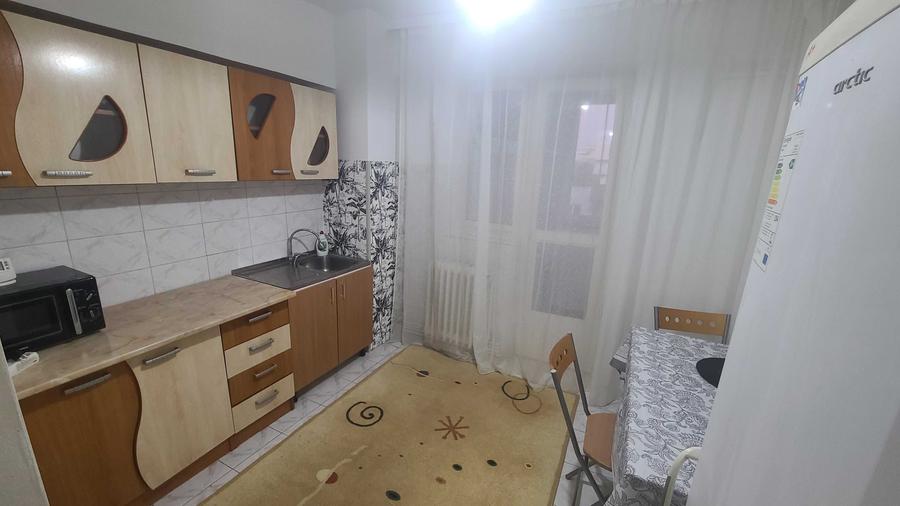 Garsonieră decomandată în Barieră