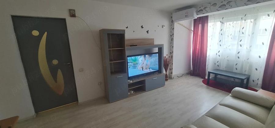 Apartament cu 2 camere semidecomandat în Central