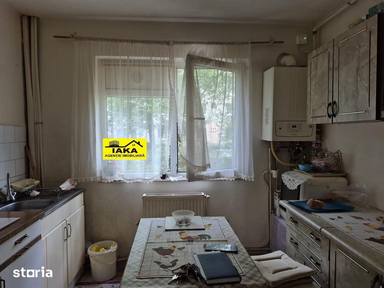 Apartament cu 2 camere semidecomandat în Orașul Vechi