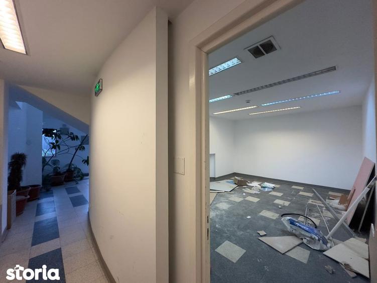 Spațiu comercial, de 40 mp, în Păcurari