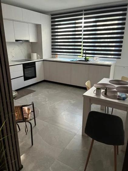 Apartament cu 2 camere decomandat, mobilat în Florești