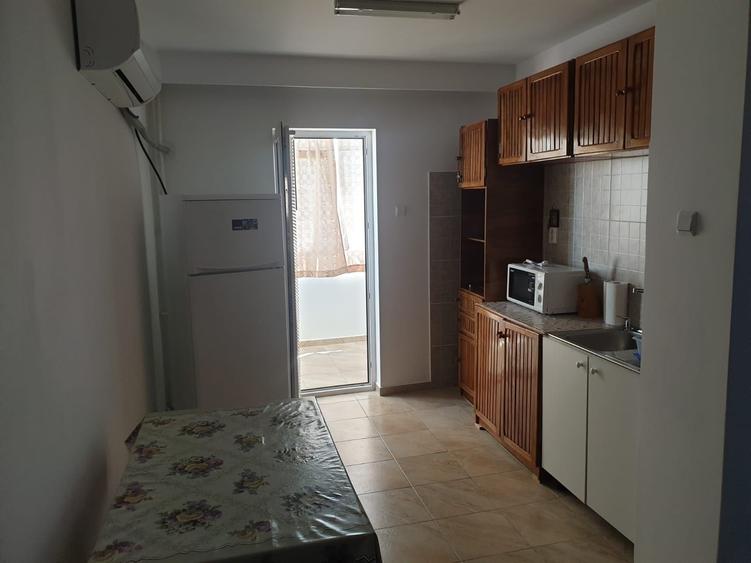Apartament cu 2 camere decomandat în Boldești