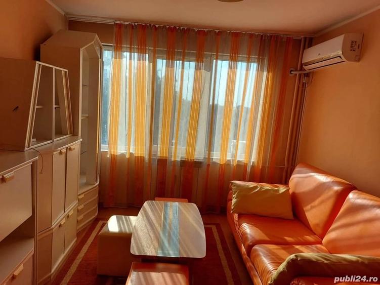 Apartament cu 2 camere semidecomandat în Central