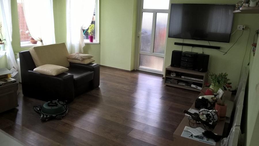 Casă individuală cu 4 camere cu Canalizare în Sânpetru