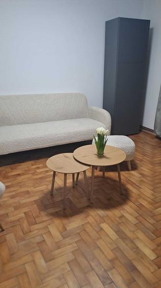 Apartament cu 2 camere decomandat în Drumul Carului