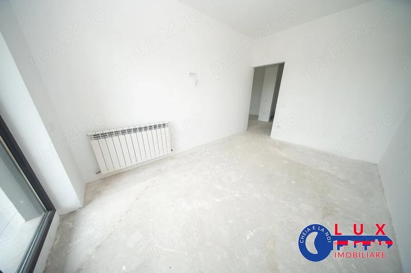 Apartament cu 2 camere decomandat în E3