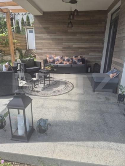Duplex cu 4 camere cu Teren 200 Mp în Dâmbul Rotund