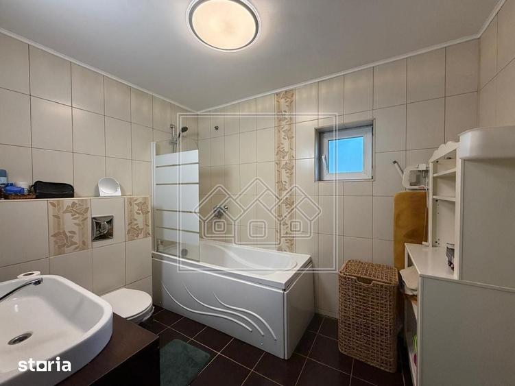 Ap modern, cu 3 camere, balcon - Zona Lazaret - 15