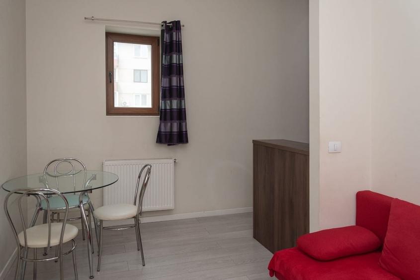 Apartament cu 2 camere, mobilat în Ultracentral