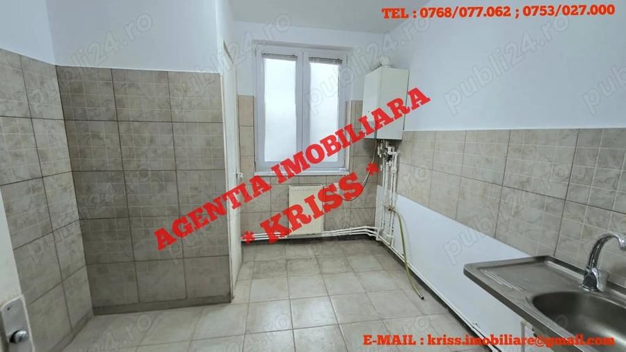 Apartament cu 2 camere semidecomandat în Teilor