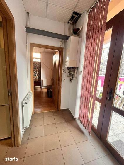 Apartament cu 3 camere în Tătărași