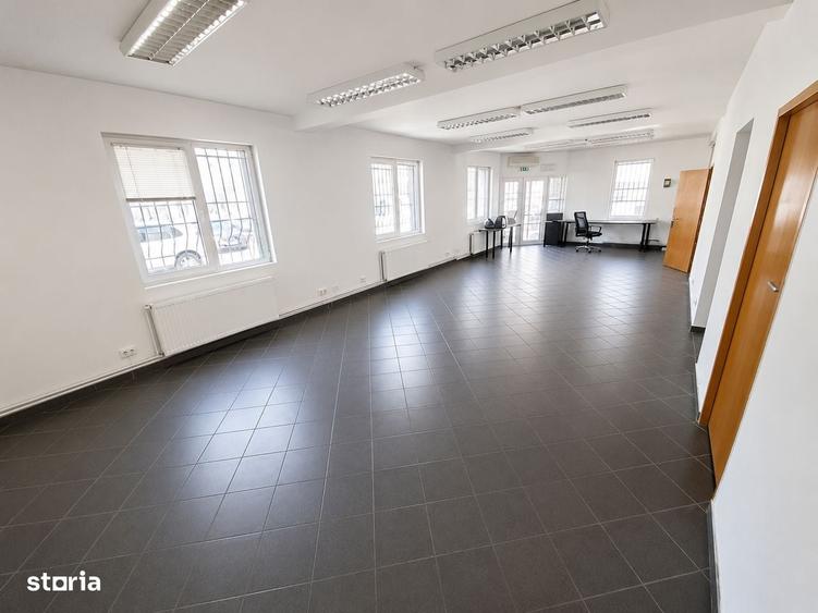 Casă cu 4 camere cu Teren 120 Mp în Obor