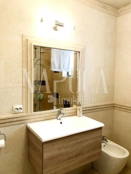 Apartament cu 2 camere semidecomandat, mobilat în Borhanci