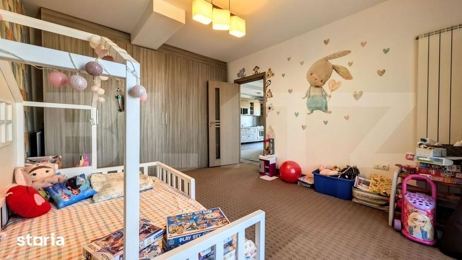 Apartament cu 3 camere decomandat în Blejoi