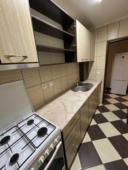 Apartament cu 2 camere decomandat, mobilat în Drumul Taberei