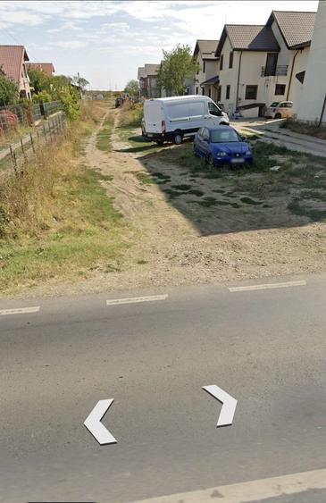 Teren Construcții intravilan de 2472 mp, în Dimieni