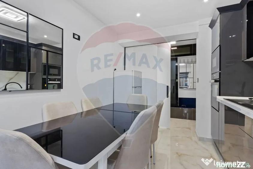 Apartament cu 3 camere decomandat în Băncilor