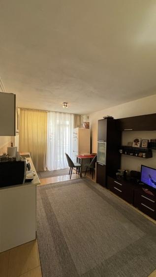 Apartament cu 2 camere, mobilat în Cetății