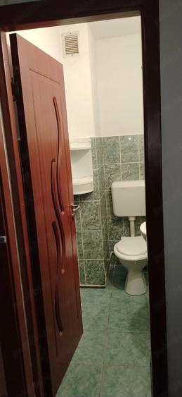 Apartament cu 3 camere decomandat, mobilat în Astra