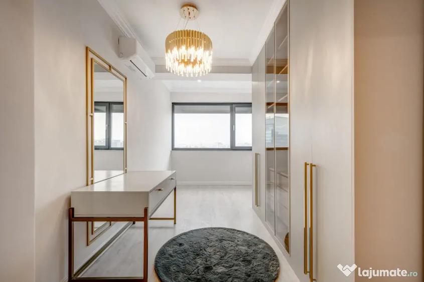 Apartament cu 2 camere semidecomandat, mobilat în Sud