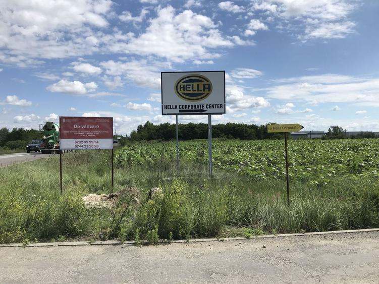 Teren Construcții intravilan de 3272 mp, în Giarmata