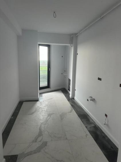 Apartament cu 2 camere decomandat în Tomis Plus