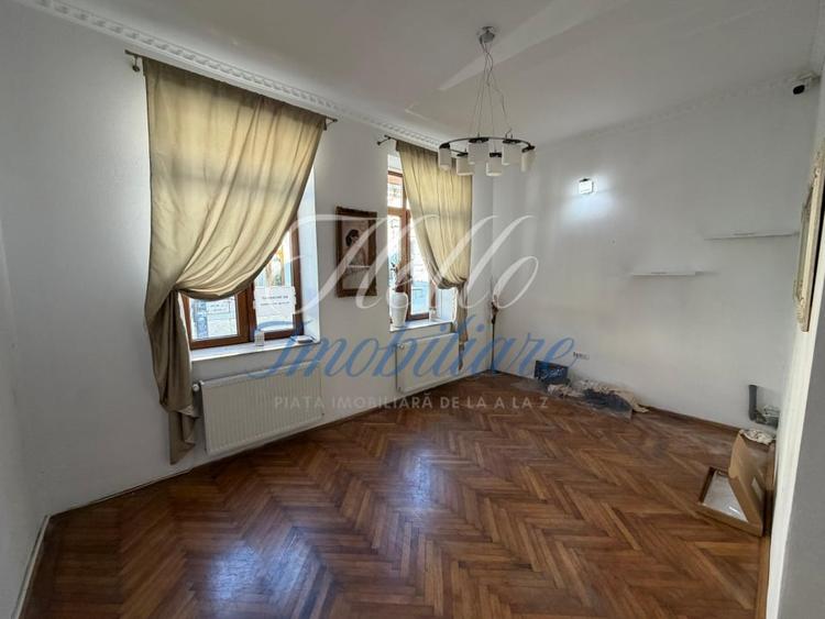 Spațiu comercial, de 170 mp, în Central