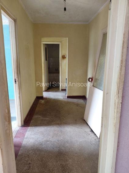 🏡 APARTAMENT CU 3 CAMERE DE VÂNZARE – MICRO 16,ET.4