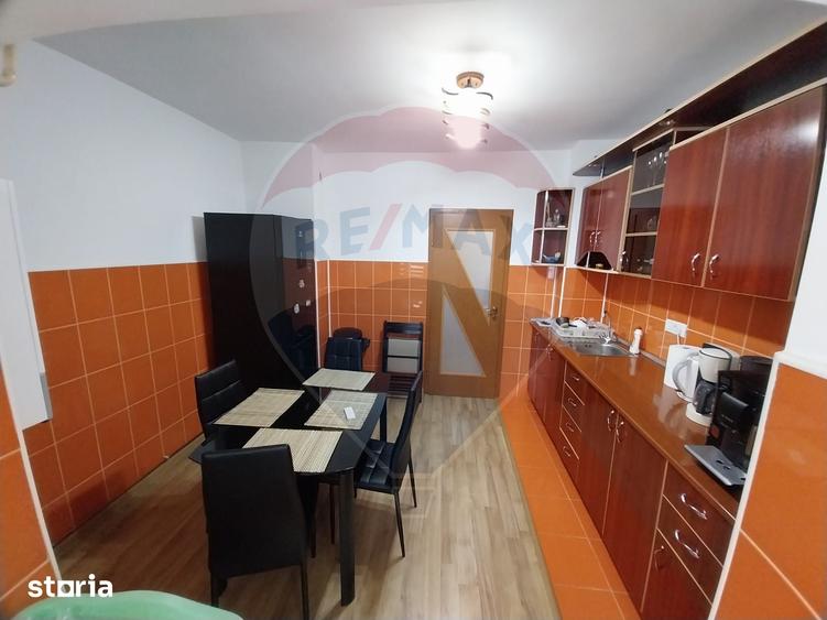 Apartament cu 3 camere decomandat în Calea Severinului