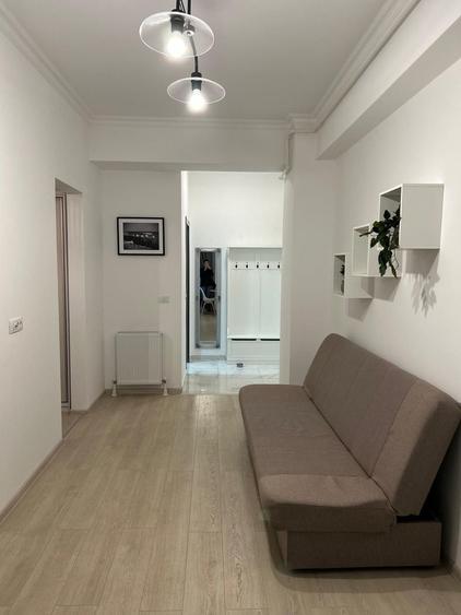 Apartament cu 2 camere semidecomandat, mobilat în Groapa