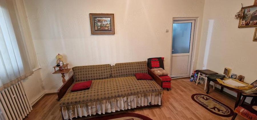 Apartament cu 2 camere nedecomandat în Malu Roșu