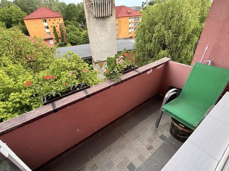 Apartament cu 2 camere semidecomandat în Central
