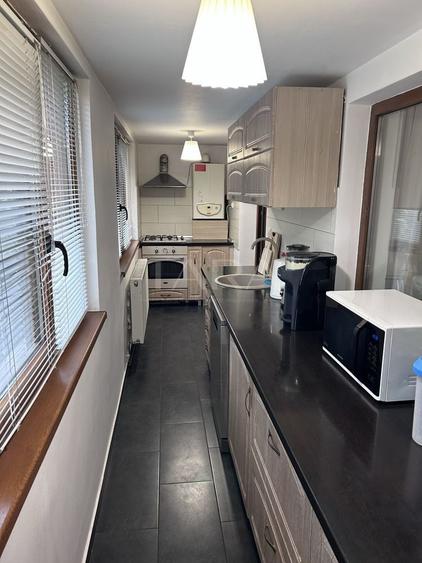 Apartament cu 4 camere decomandat, mobilat în Mărăști — fotografia 1