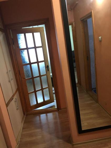Apartament cu 2 camere decomandat în Nicolina