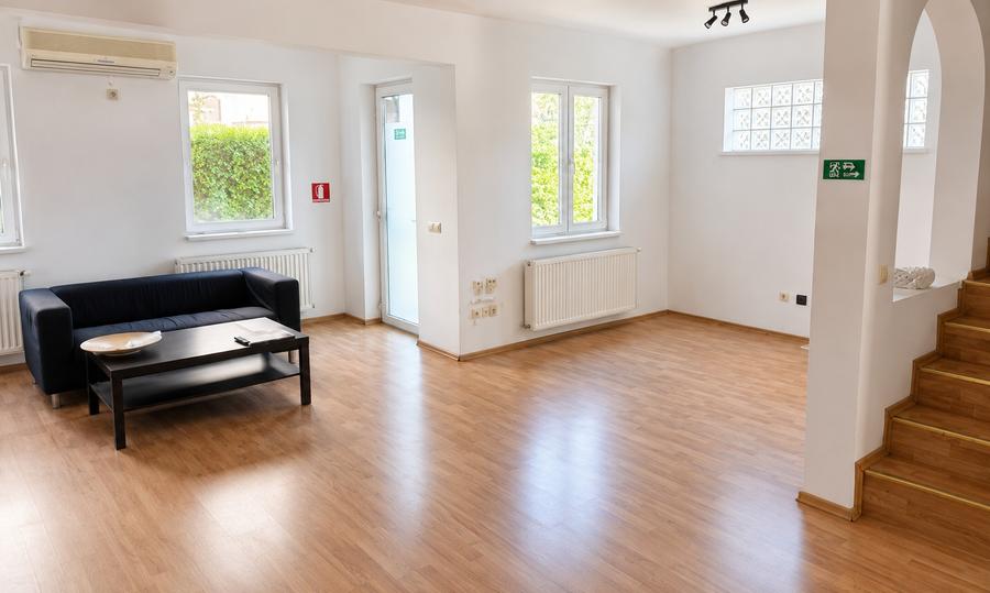 Casă individuală cu 13 camere cu Canalizare în Floreasca