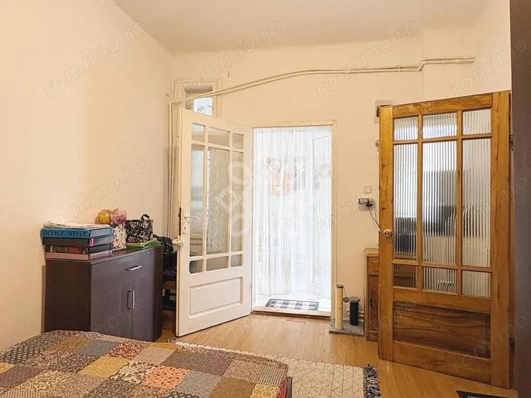 Casă cu 2 camere cu Teren 226 Mp în Iosia